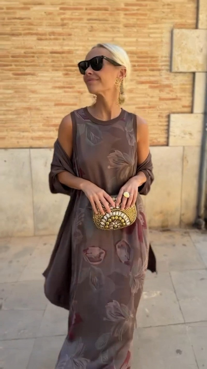 Dahlia | Elegant long dress with matching shawl