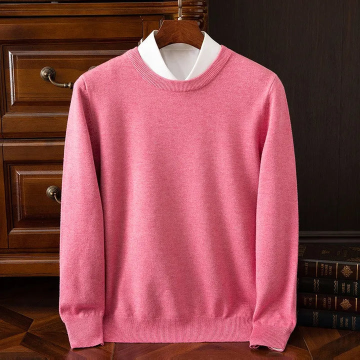 Lightweight Tailored Sweater with Crew Neck