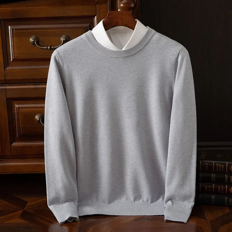 Lightweight Tailored Sweater with Crew Neck