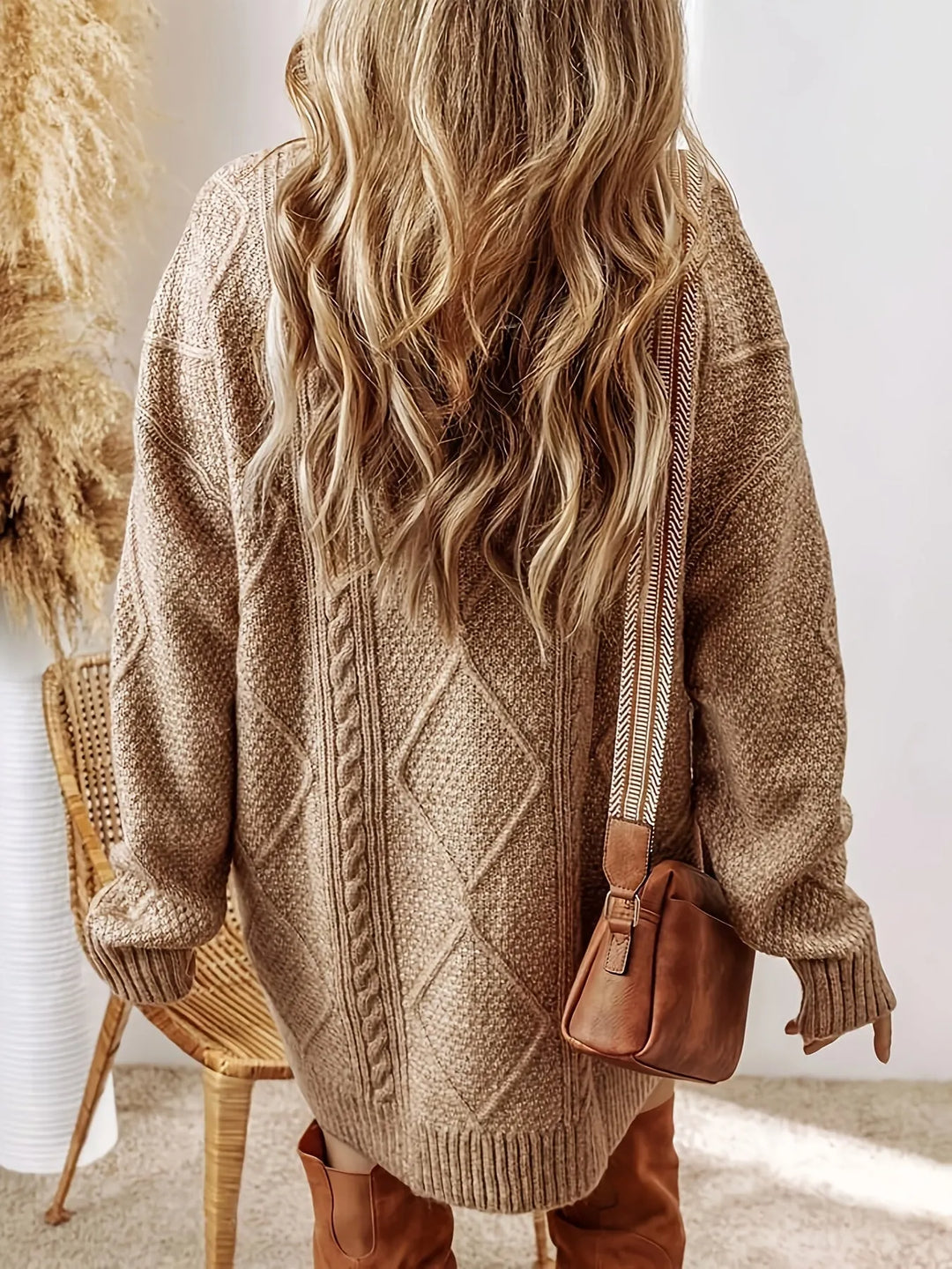 Women’s Cable Knit Long Sweater with Crew Neck