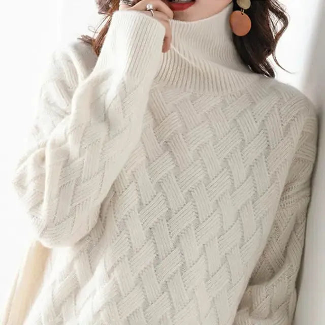Women's Cable Knit Oversized Sweater with Turtleneck