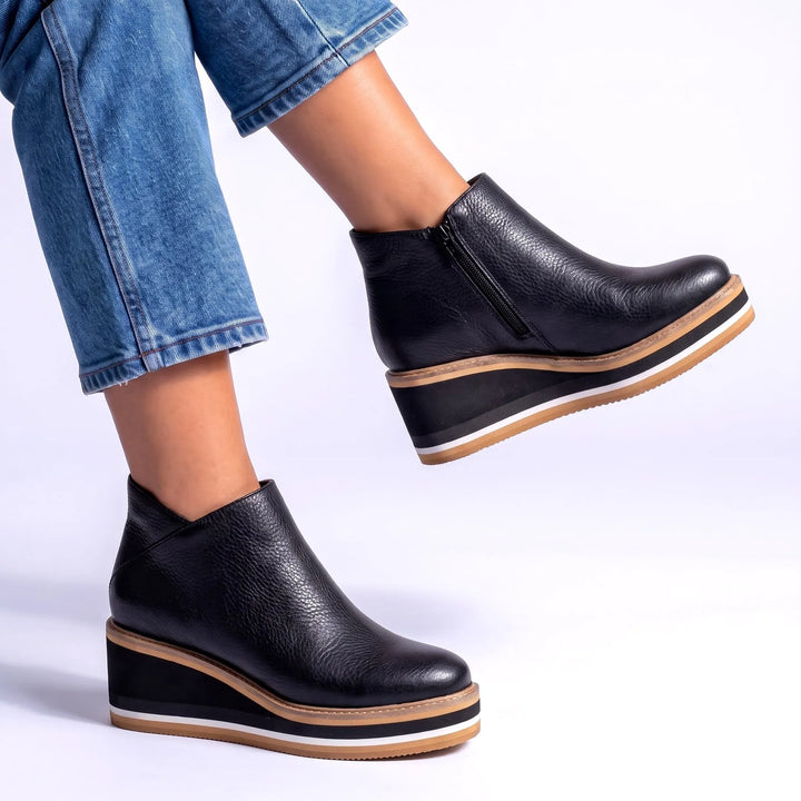 Women’s Casual Comfortable Boots with Side Zip