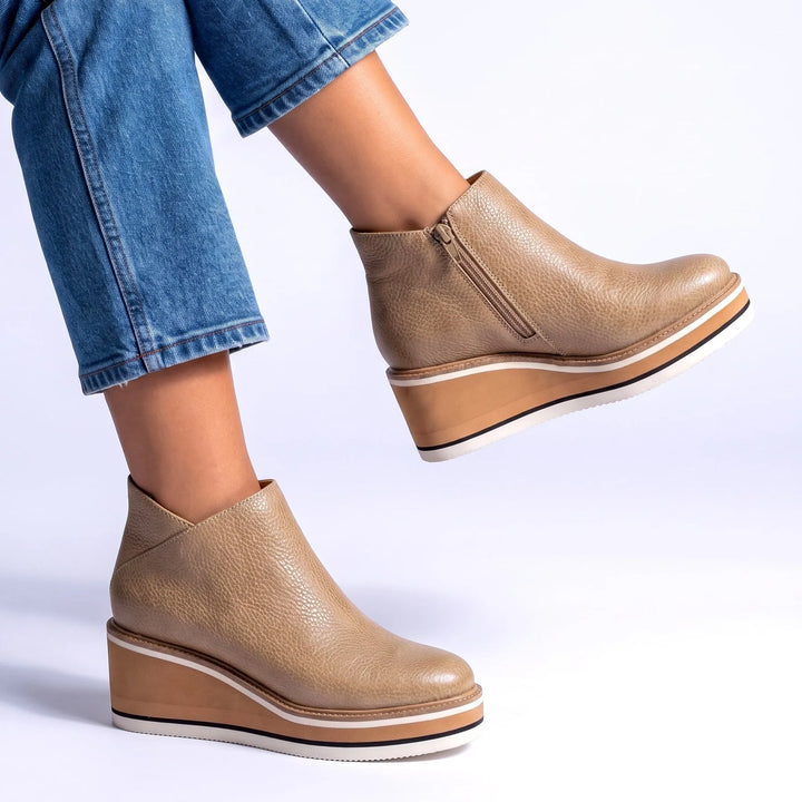 Women’s Casual Comfortable Boots with Side Zip