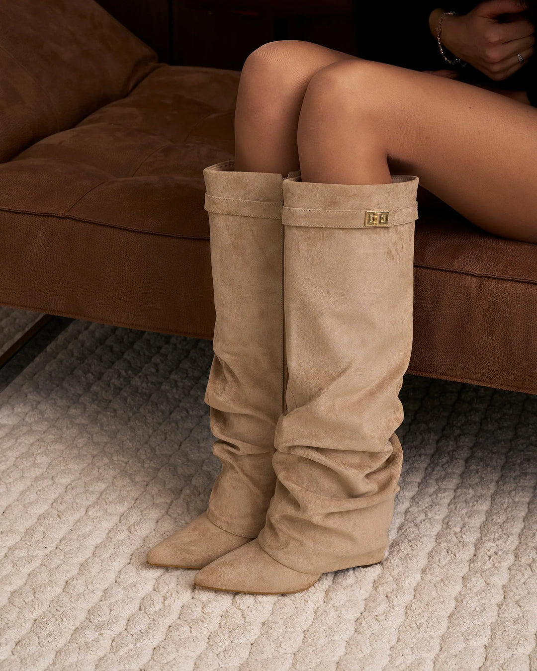 Women's Comfortable Knee High Boots with Low Heel