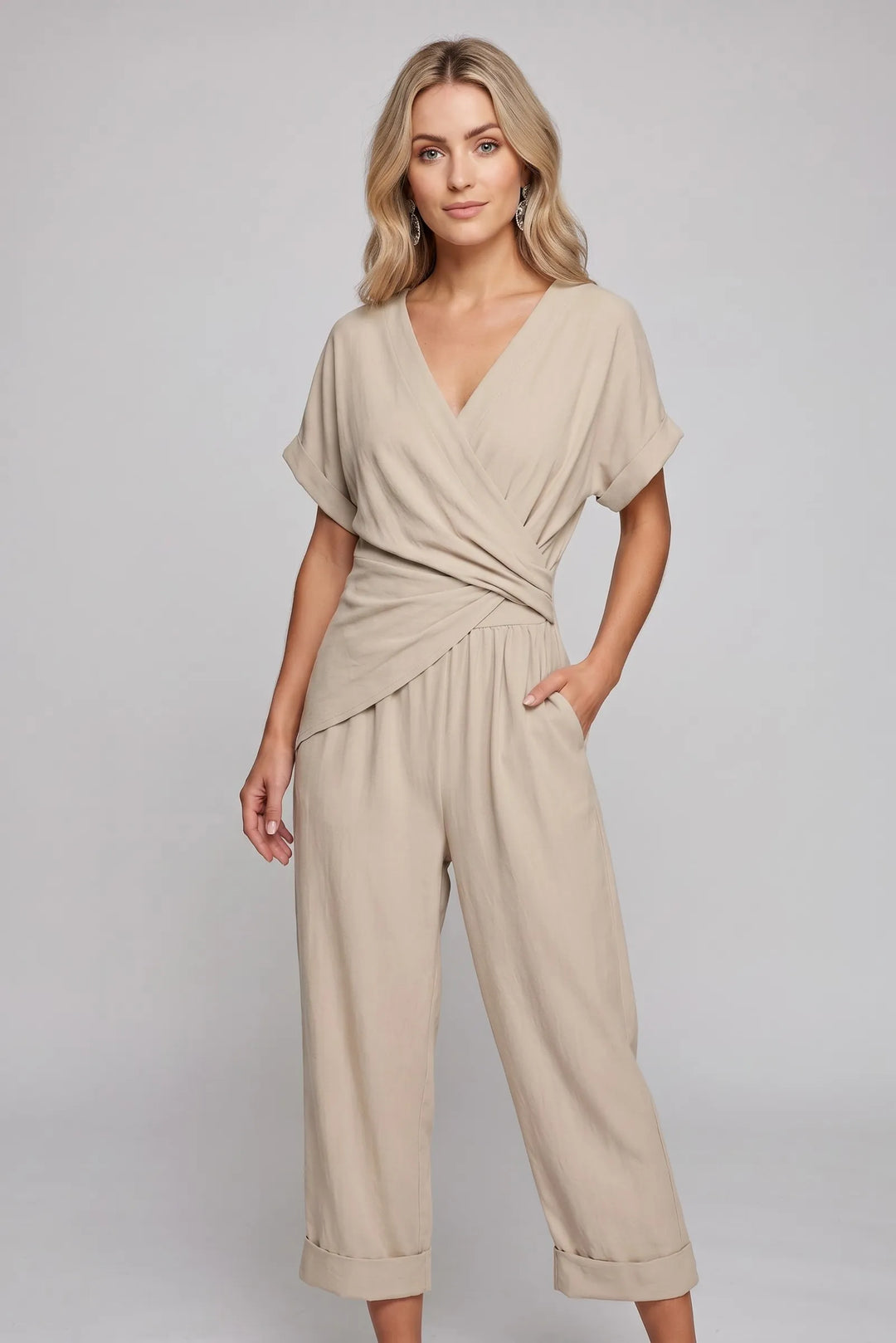 Women's Elegant Set with Short Sleeve and Wide Leg