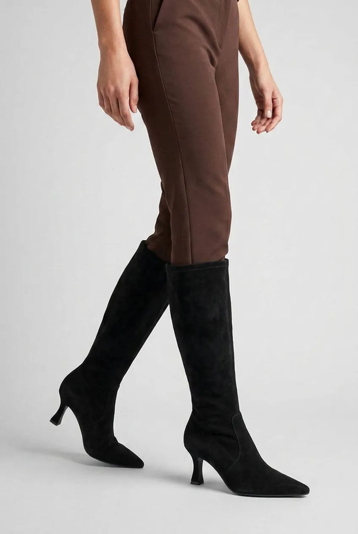Women's Knee High Block Heel Boots with Pointed Toe