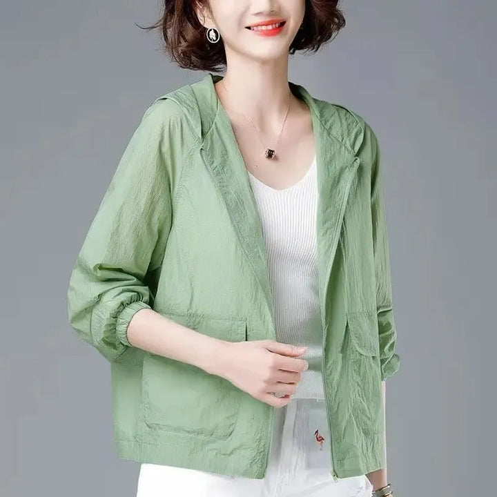 Women's Lightweight Windbreaker Jacket with With Hood