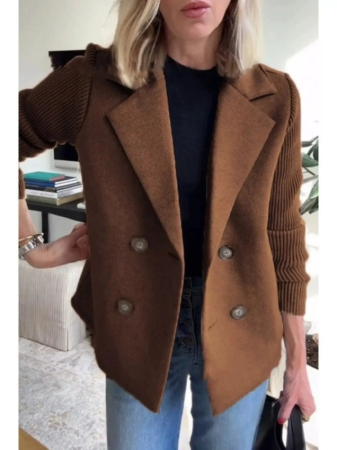 Women’s Lined Buttoned Blazer with Stretch Comfort