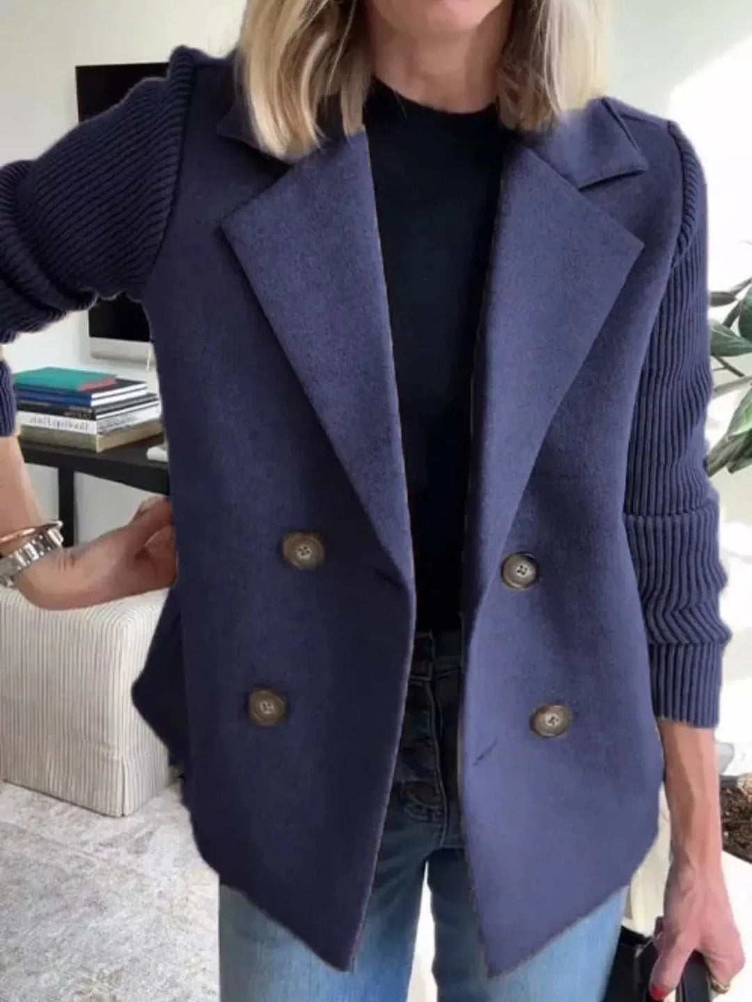 Women’s Lined Buttoned Blazer with Stretch Comfort