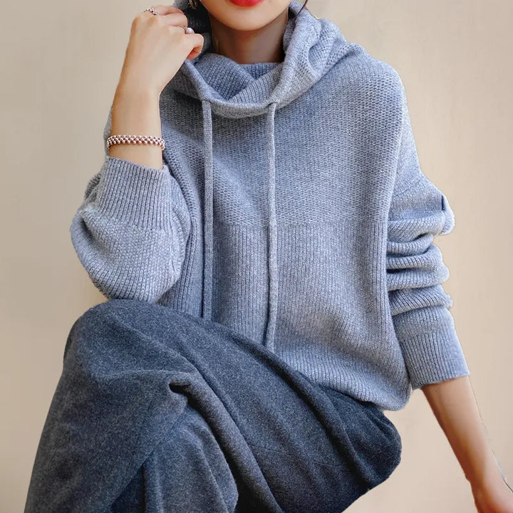 Women’s Oversized Chunky Sweater with Hood