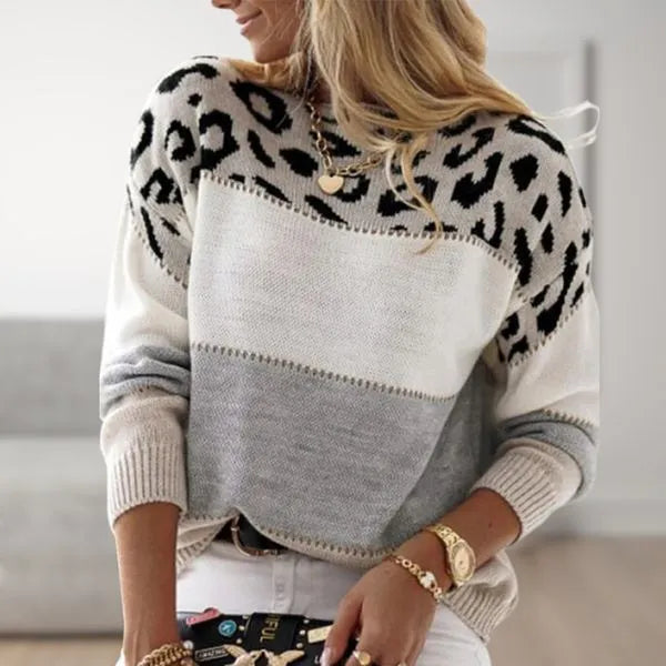 Women's Oversized Knit Sweater with Ribbed Cuffs