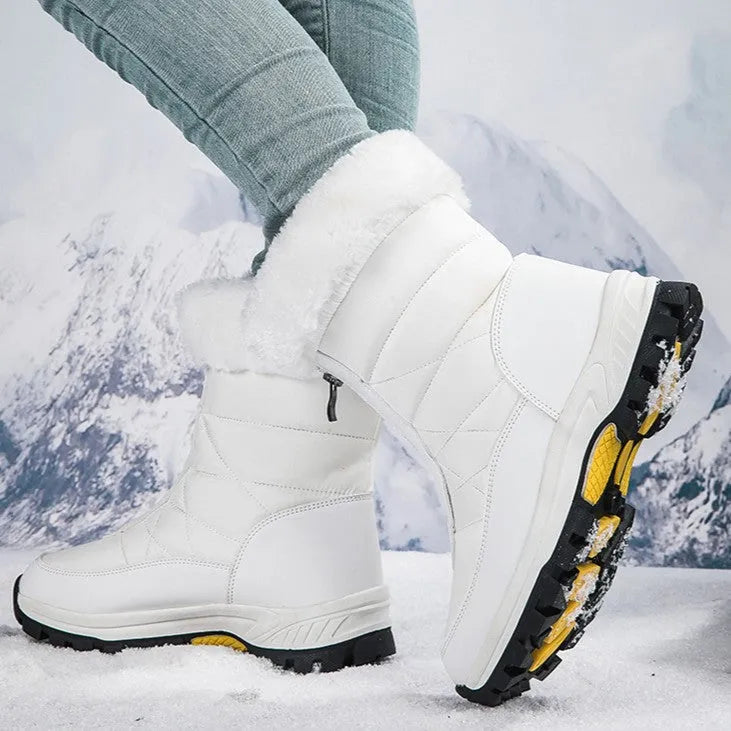 Women’s Snow Comfortable Boots with Round Toe