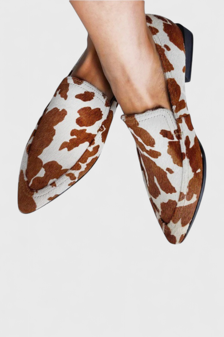 Leather Greece Loafers with Low Heel and Pointed Toe